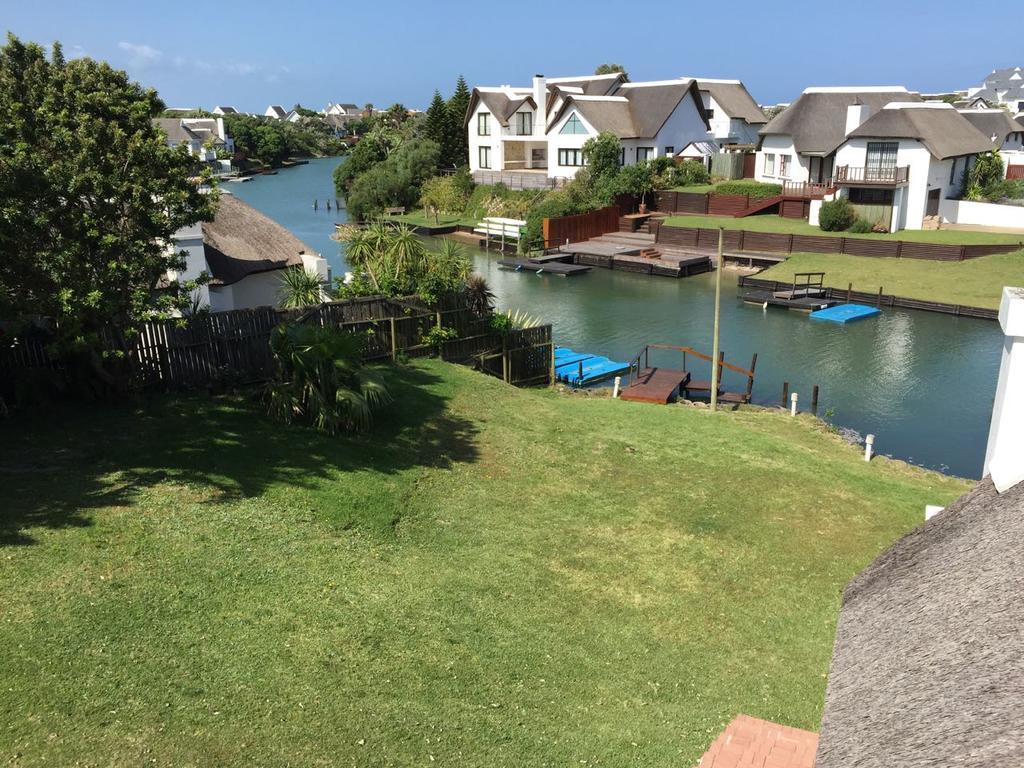 Thatch House On The Canals Villa เซนต์ฟรานซิสเบย์ ภายนอก รูปภาพ